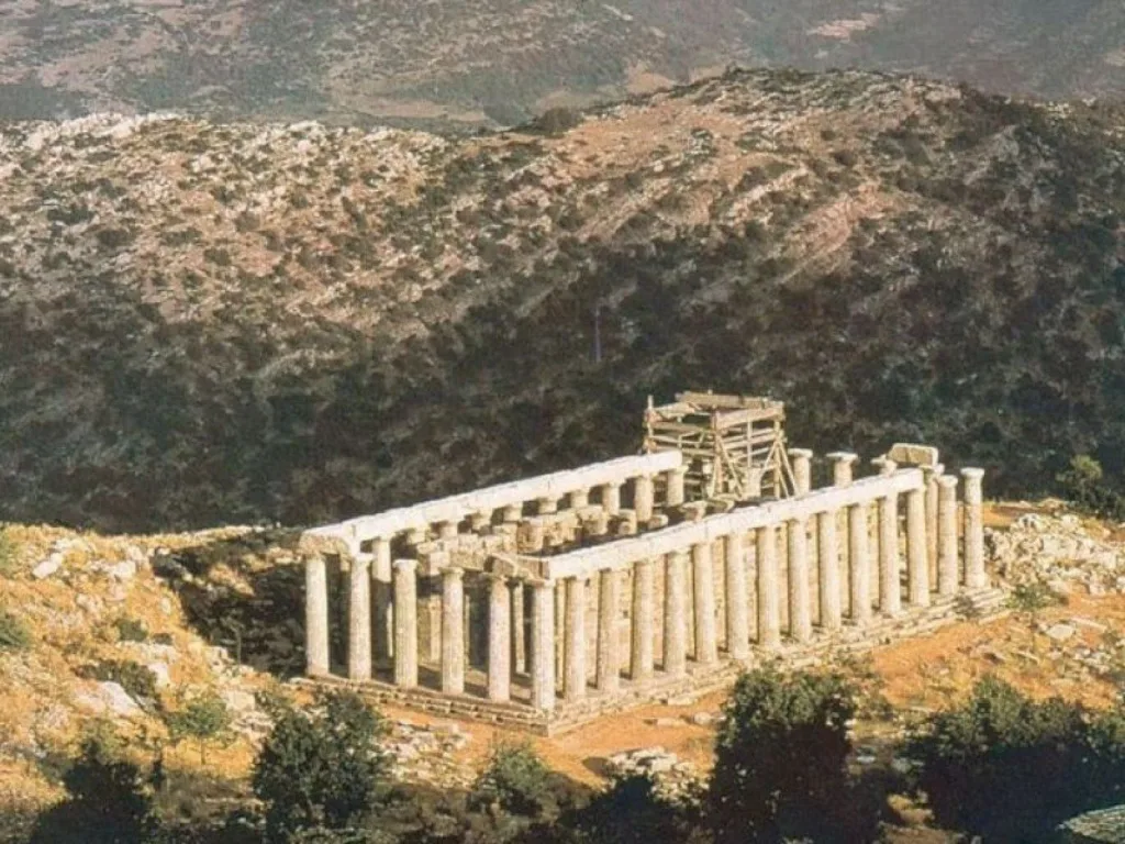 Famous Ancient Greek Temples 10 Temple of Epicurius Apollo